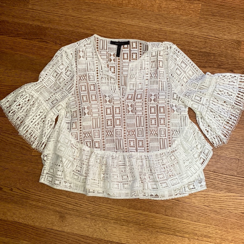 White lace BCBG Maxazria top